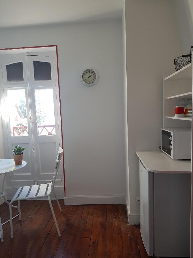 Le Bearn Sous Les Toits Bed & Breakfast Nay  Exterior foto