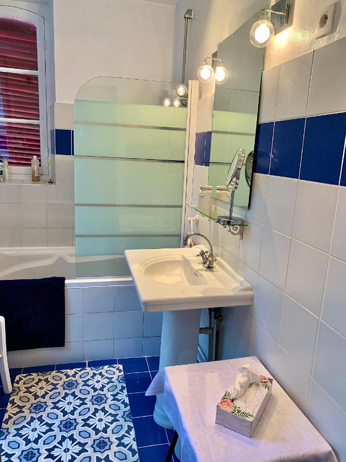 Le Bearn Sous Les Toits Bed & Breakfast Nay  Exterior foto
